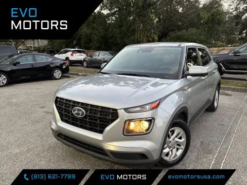 Black 2022 Hyundai Venue SE for sale in Seffner, FL