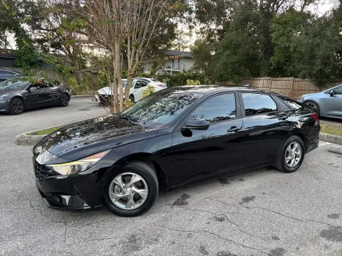 Another view of 2021 Hyundai Elantra SE for sale in Seffner, FL at Evo Motors