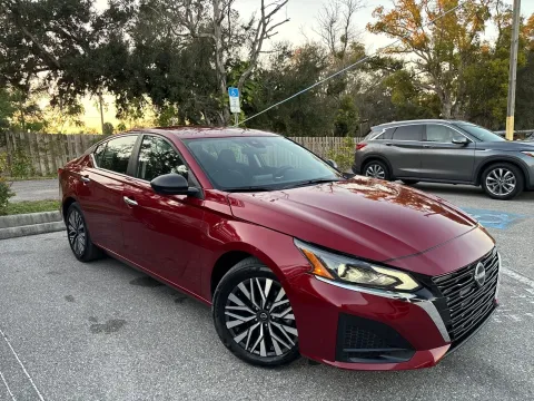 More photos of 2025 Nissan Altima SV at Evo Motors, FL