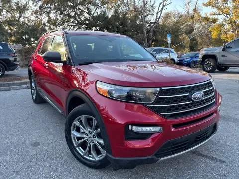 More photos of 2022 Ford Explorer XLT w/THREE-ROW LEATHER & 20in WHEELS at Evo Motors, FL