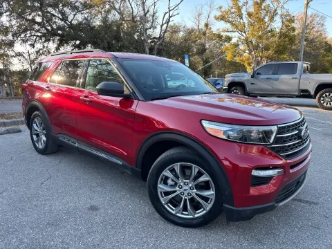More photos of 2022 Ford Explorer XLT w/THREE-ROW LEATHER & 20in WHEELS at Evo Motors, FL