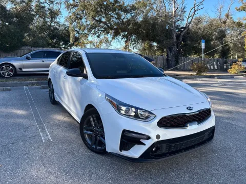 More photos of 2021 Kia Forte GT-Line at Evo Motors, FL