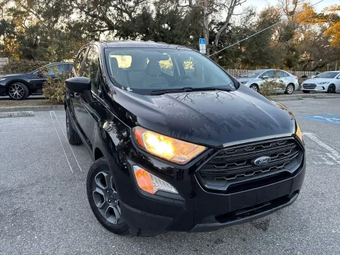 More photos of 2020 Ford EcoSport S at Evo Motors, FL