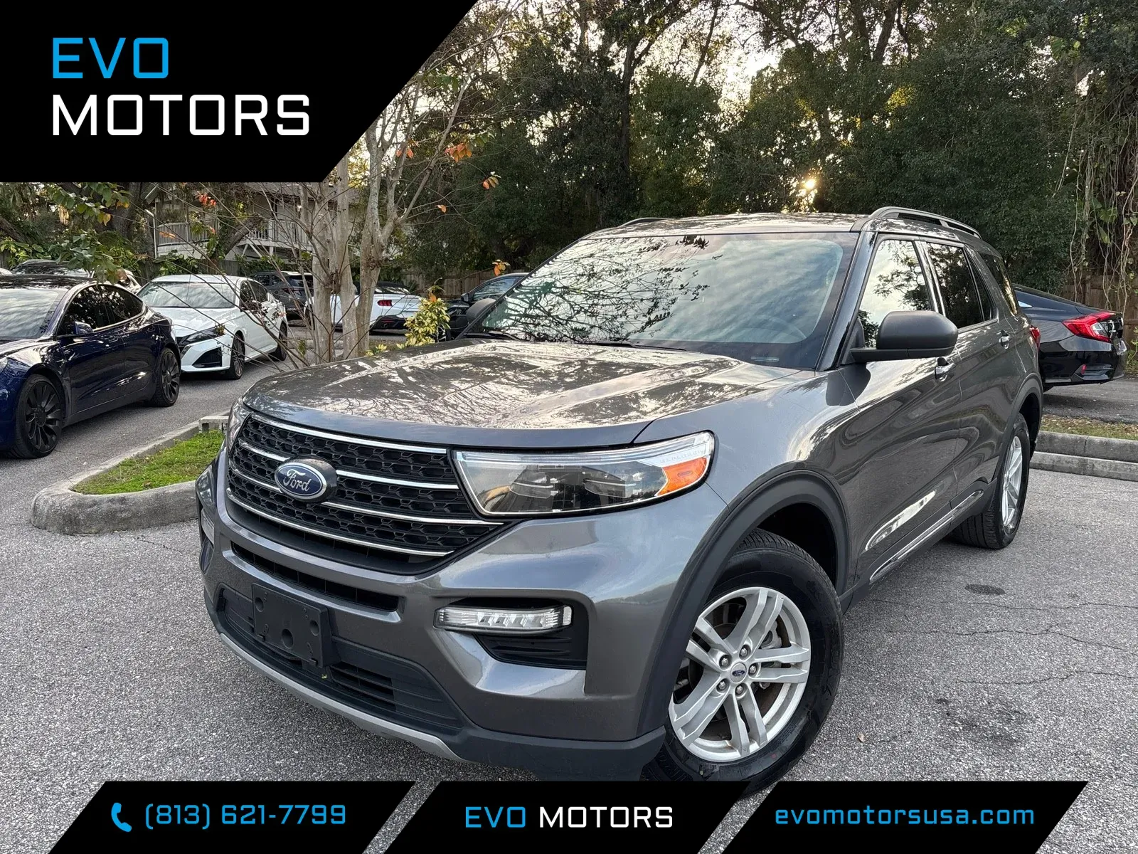 2024 Ford Explorer XLT 4WD's photo