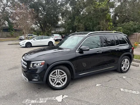 More photos of 2023 Mercedes-Benz GLB 250 4MATIC w/PREMIUM PKG. PANO SUNROOF * at Evo Motors, FL