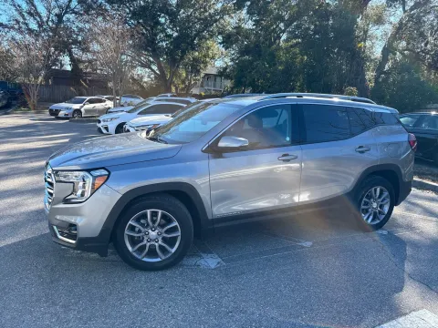 Another view of 2024 GMC Terrain SLT for sale in Seffner, FL at Evo Motors