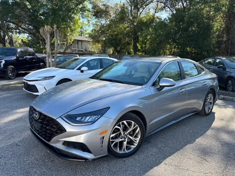 Photos of 2021 Hyundai Sonata SEL for sale in Seffner, FL at Evo Motors