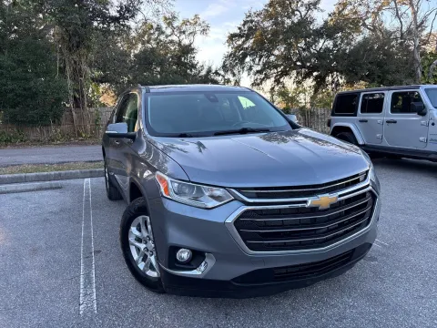 More photos of 2021 Chevrolet Traverse LT Leather at Evo Motors, FL