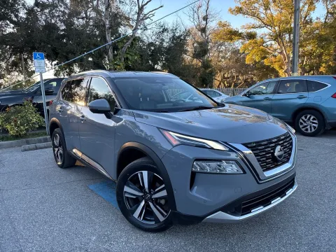 More photos of 2023 Nissan Rogue Platinum AWD at Evo Motors, FL