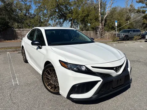 More photos of 2023 Toyota Camry SE Nightshade at Evo Motors, FL