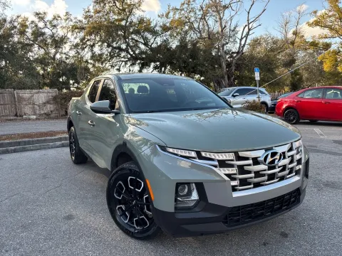 More photos of 2023 Hyundai Santa Cruz SEL AWD at Evo Motors, FL