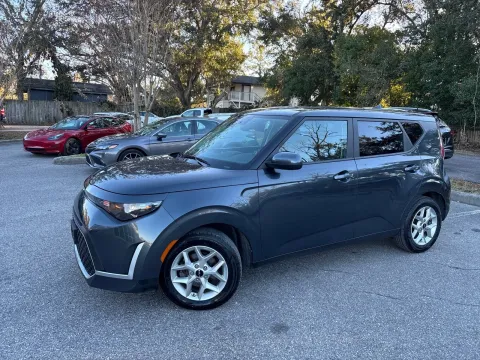 Another view of 2024 Kia Soul LX for sale in Seffner, FL at Evo Motors