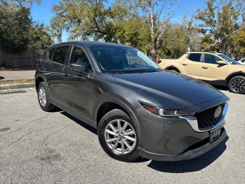 More photos of 2023 Mazda CX-5 2.5 S Select Package AWD at Evo Motors, FL