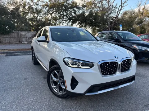 More photos of 2025 BMW X4 xDrive30i at Evo Motors, FL