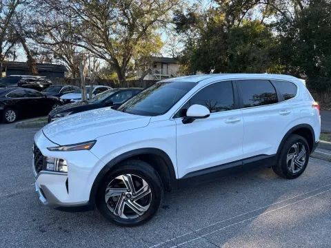 Another view of 2021 Hyundai Santa Fe SE for sale in Seffner, FL at Evo Motors