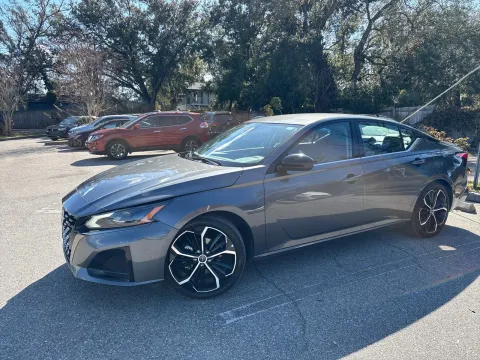 Another view of 2025 Nissan Altima SR for sale in Seffner, FL at Evo Motors