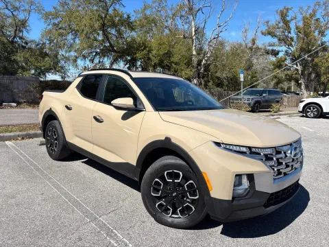 More photos of 2023 Hyundai Santa Cruz SEL ACTIVITY PACKAGE. Sunroof. at Evo Motors, FL
