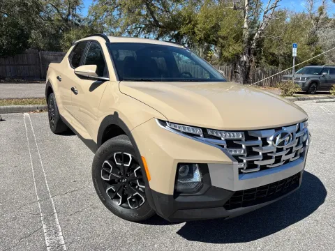 More photos of 2023 Hyundai Santa Cruz SEL ACTIVITY PACKAGE. Sunroof. at Evo Motors, FL