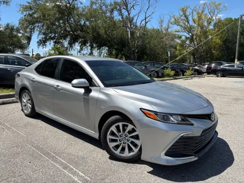 More photos of 2021 Toyota Camry LE at Evo Motors, FL