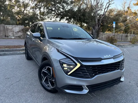 More photos of 2024 Kia Sportage LX at Evo Motors, FL
