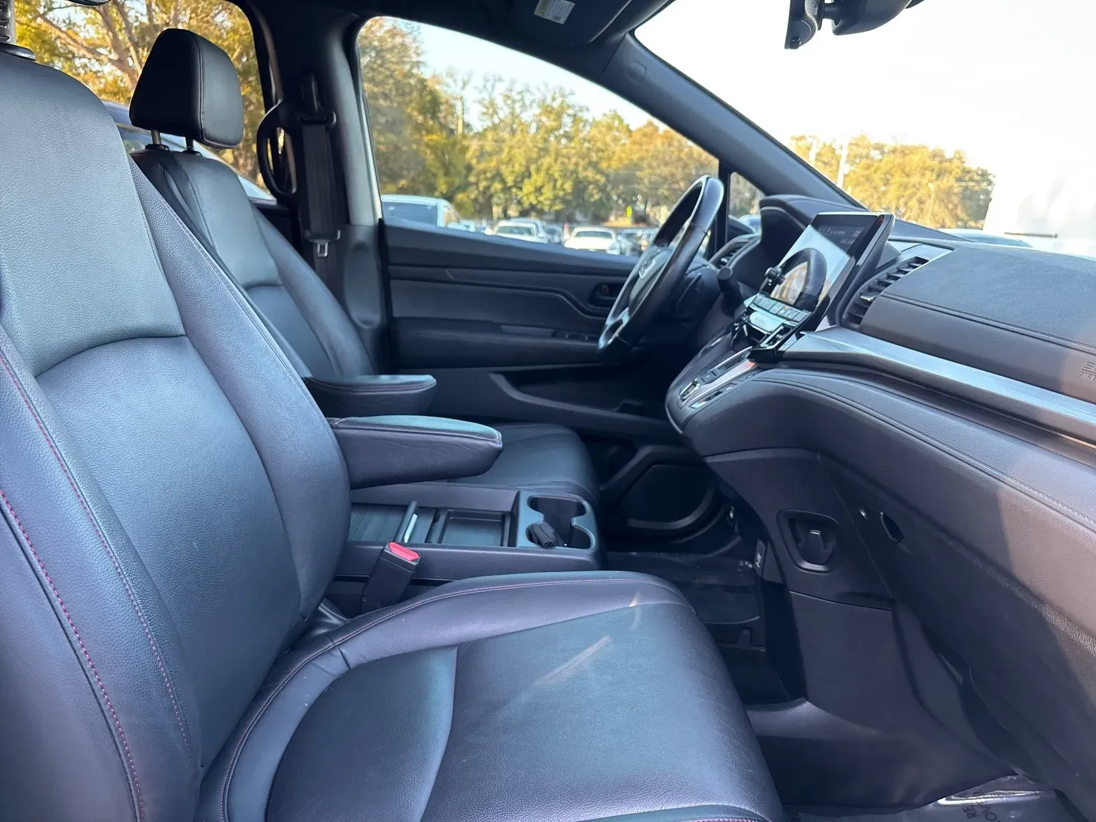 2024 Honda Odyssey SPORT - Photo 14