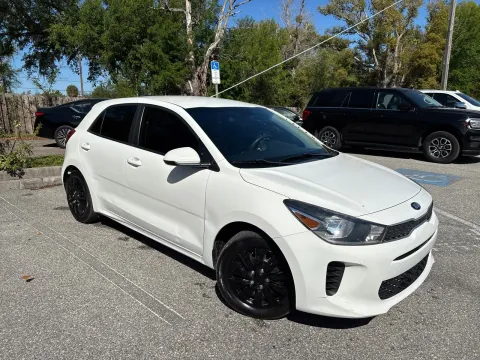 More photos of 2020 Kia Rio 5-Door S Hatchback at Evo Motors, FL
