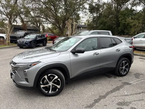 Another view of 2025 Chevrolet Trax 1RS for sale in Seffner, FL at Evo Motors