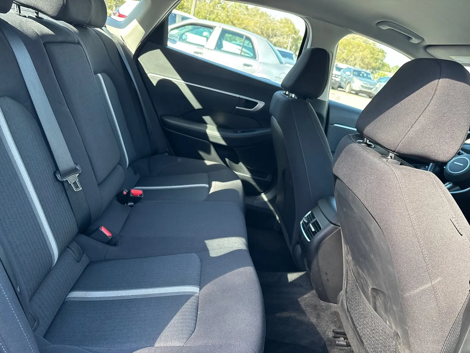 2025 Hyundai Sonata Hybrid SEL - Photo 12