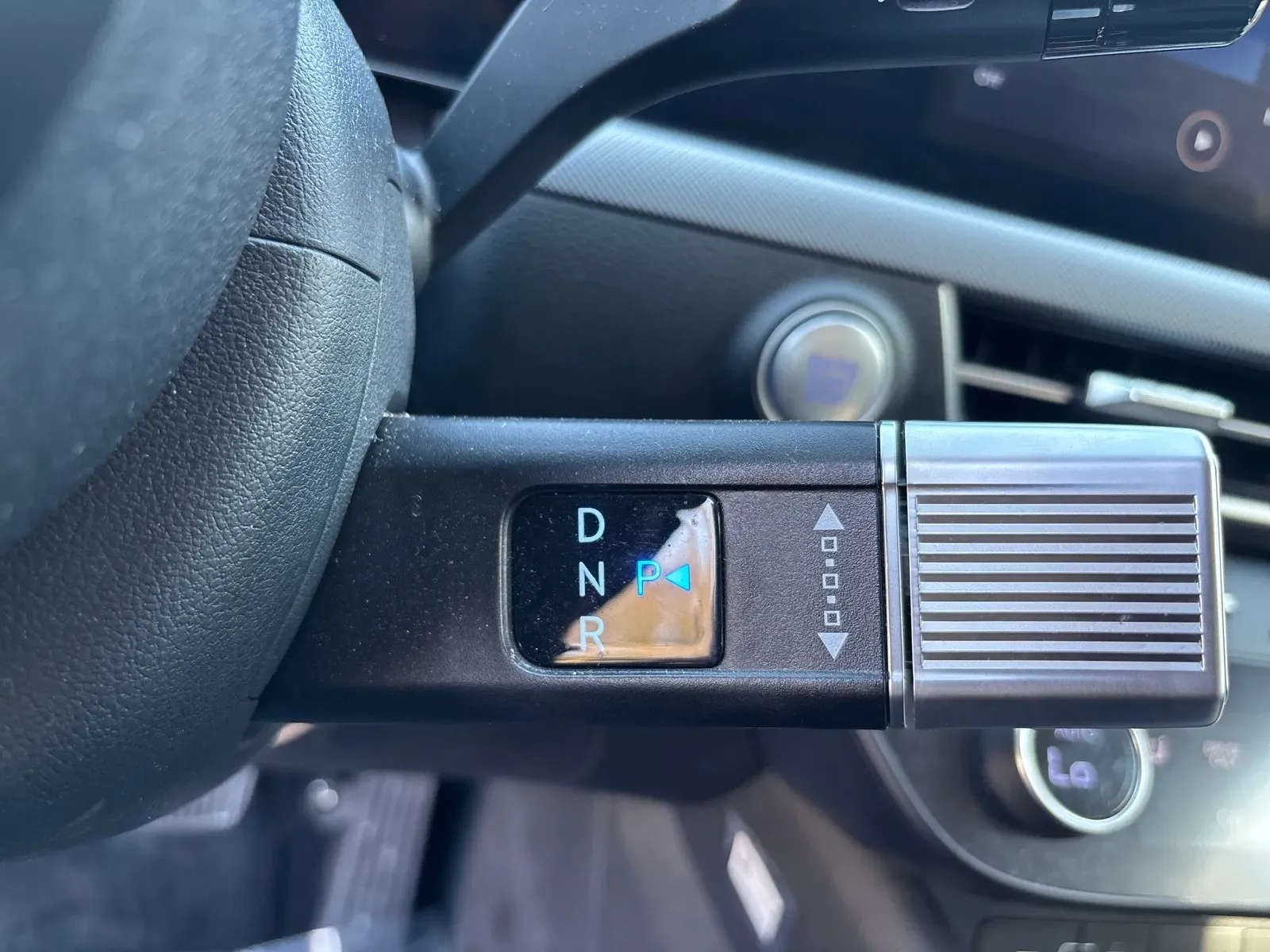 2025 Hyundai Sonata Hybrid SEL - Photo 23