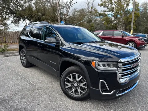 More photos of 2023 GMC Acadia SLE at Evo Motors, FL