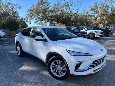 More photos of 2025 Buick Envista Preferred at Evo Motors, FL