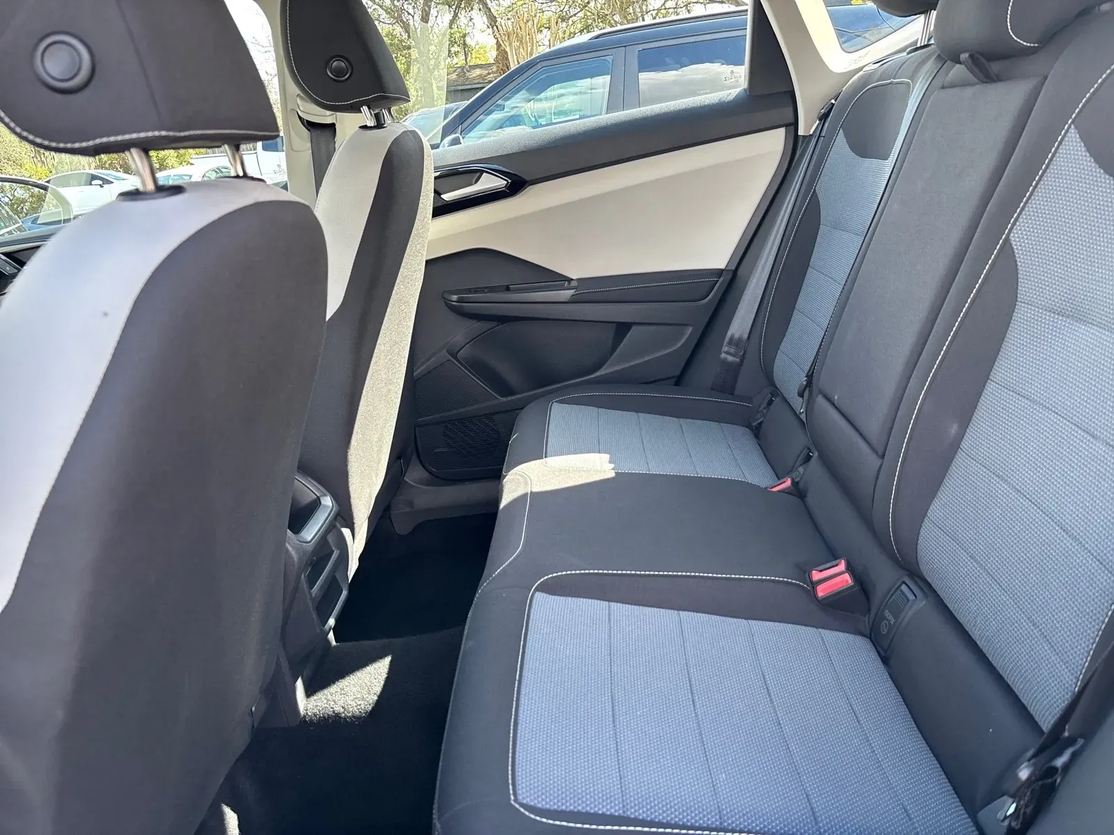 2025 Volkswagen Taos S - Photo 11