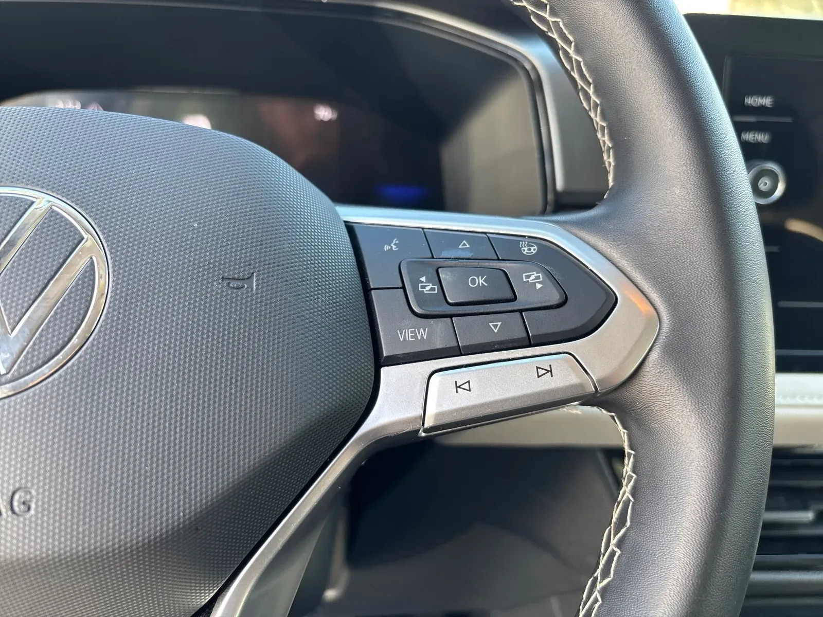 2025 Volkswagen Taos S - Photo 15