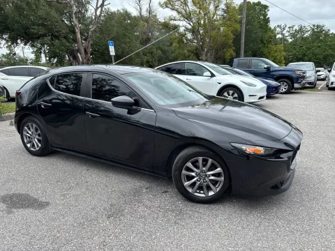 More photos of 2021 Mazda Mazda3 Hatchback 2.5 S at Evo Motors, FL