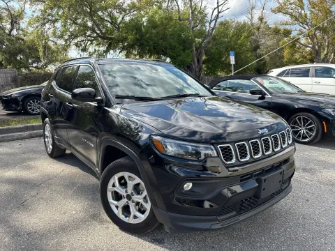 More photos of 2025 Jeep Compass Latitude 4WD at Evo Motors, FL