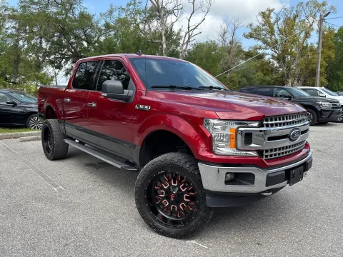 More photos of 2019 Ford F-150 XLT Crew Cab 4X4 w/FX4 OFF-ROAD PACKAGE * LIFTED W/22IN WHEELS * at Evo Motors, FL