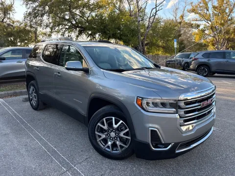 More photos of 2023 GMC Acadia SLT at Evo Motors, FL