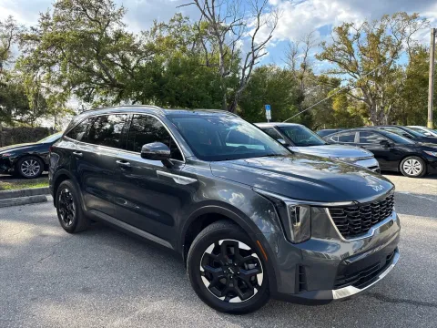 More photos of 2025 Kia Sorento S at Evo Motors, FL
