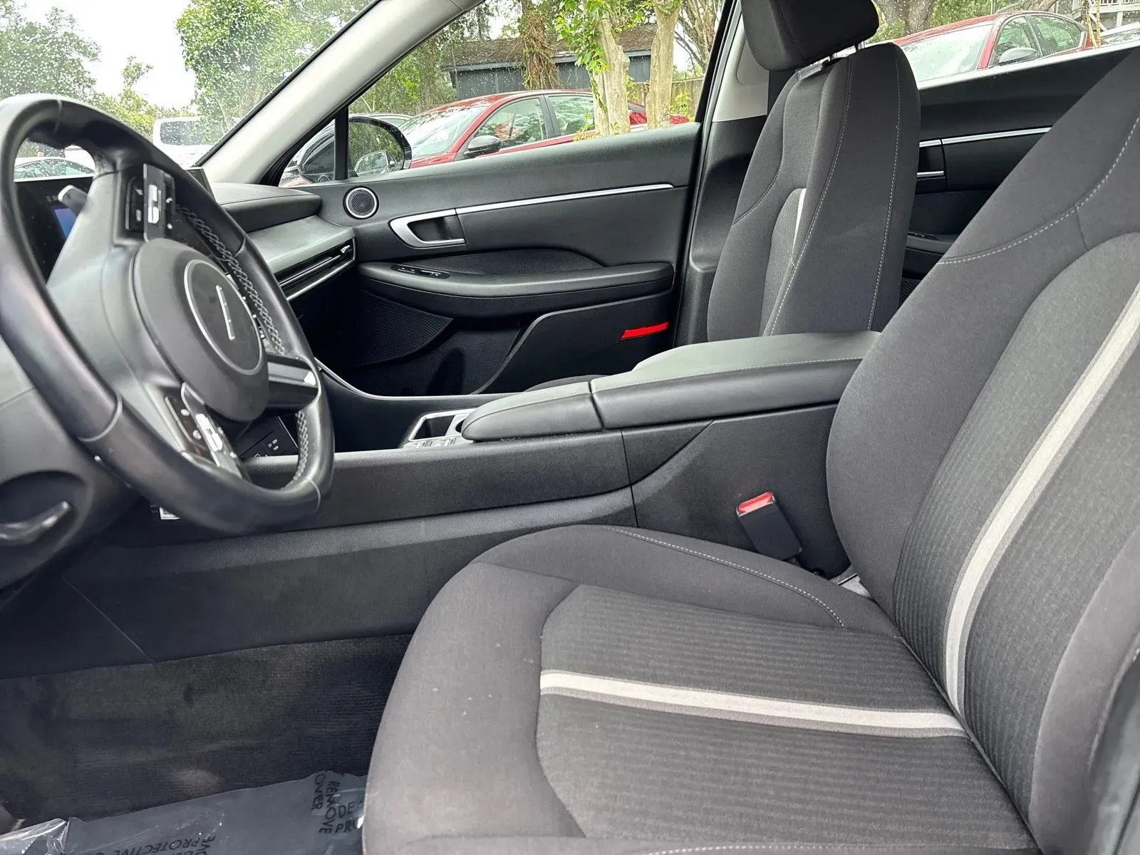2025 Hyundai Sonata Hybrid SEL - Photo 10