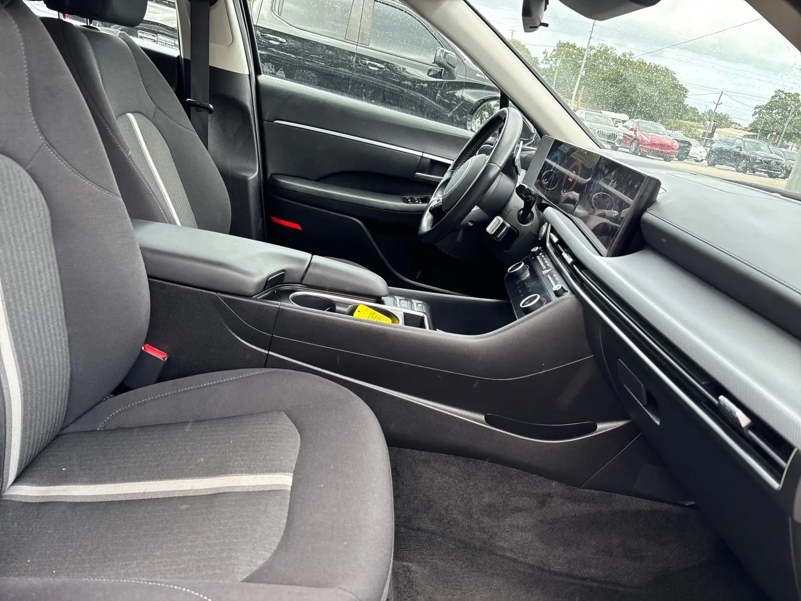 2025 Hyundai Sonata Hybrid SEL - Photo 13