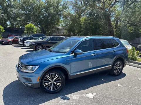 Another view of 2018 Volkswagen Tiguan SEL for sale in Seffner, FL at Evo Motors
