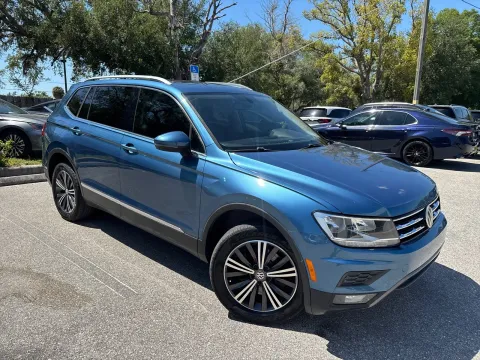 More photos of 2018 Volkswagen Tiguan SEL at Evo Motors, FL