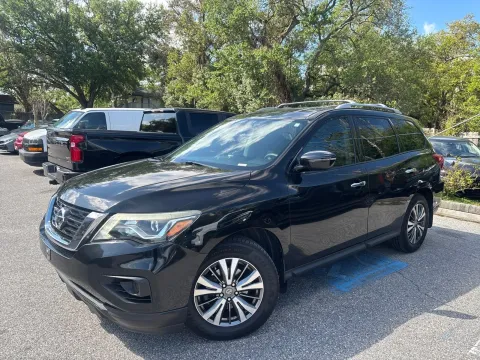 Photos of 2018 Nissan Pathfinder S for sale in Seffner, FL at Evo Motors