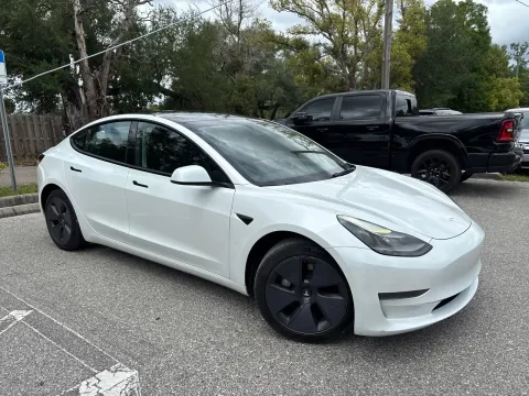 More photos of 2023 Tesla Model 3 at Evo Motors, FL