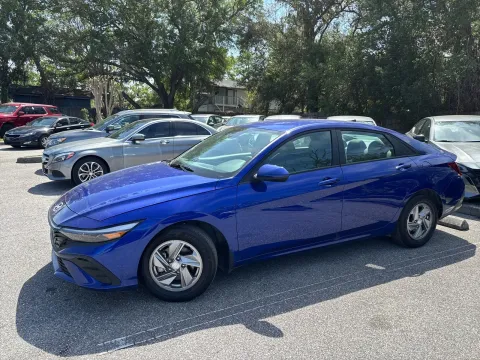 Another view of 2025 Hyundai Elantra SE for sale in Seffner, FL at Evo Motors