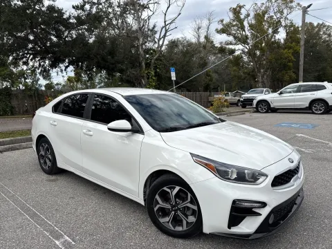 More photos of 2020 Kia Forte LXS at Evo Motors, FL