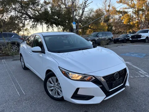 More photos of 2020 Nissan Sentra S at Evo Motors, FL