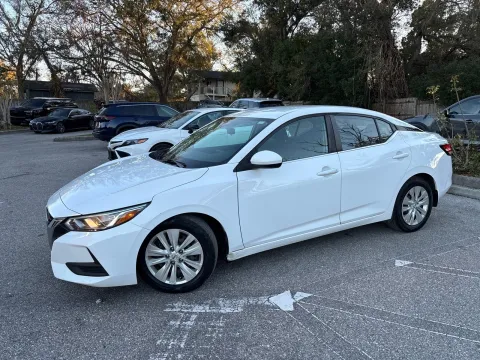 Another view of 2020 Nissan Sentra S for sale in Seffner, FL at Evo Motors