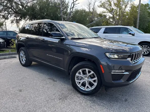 More photos of 2023 Jeep Grand Cherokee Limited at Evo Motors, FL