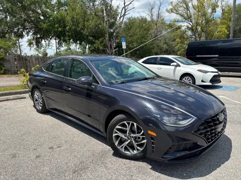 More photos of 2023 Hyundai Sonata SEL at Evo Motors, FL